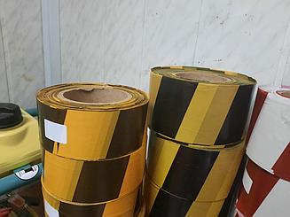 Лента оградительная черно-желтая  "стандарт" 75мм