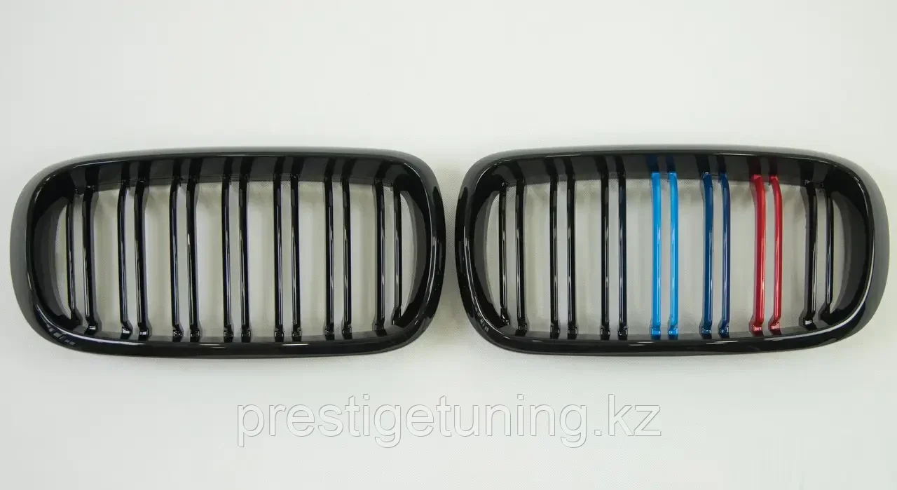 Решетка радиатора на X6 (F16) 2014-19 тюнинг ноздри дизайн X6M (Черный глянец+M Color), фото 1
