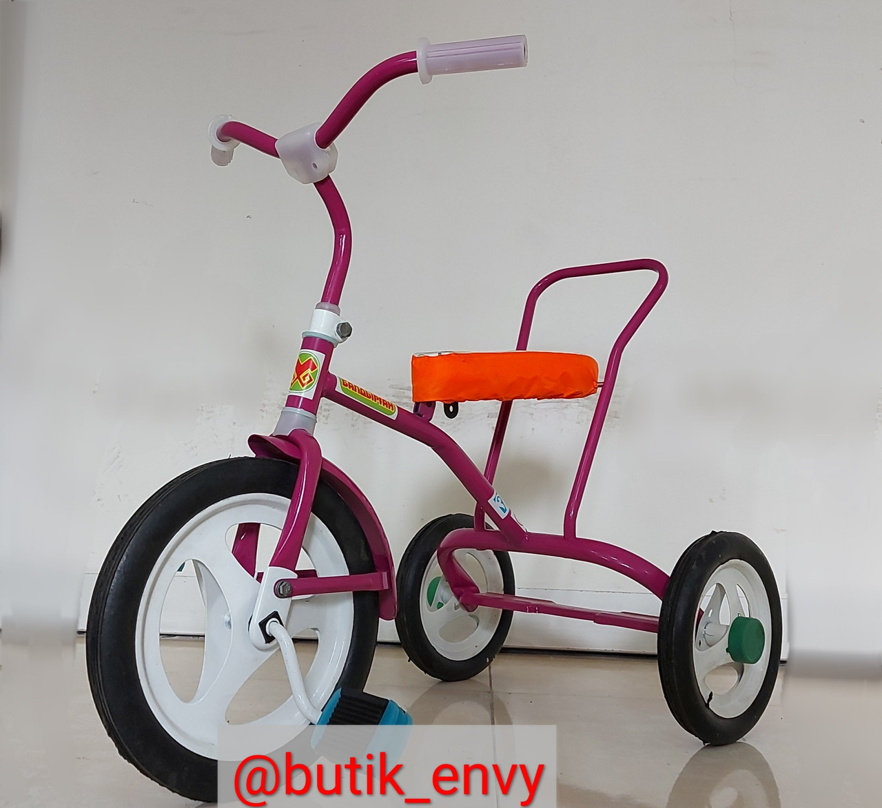 "Балдырган" Детский трехколесный велосипед. Отечественный производитель. Сделано в Казахстане. - фото 1 - id-p100495134