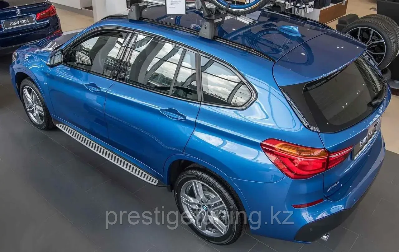 Подножки на BMW X1 (F48) 2015-19 дизайн OEM (Дубликат) - фото 6 - id-p100502422