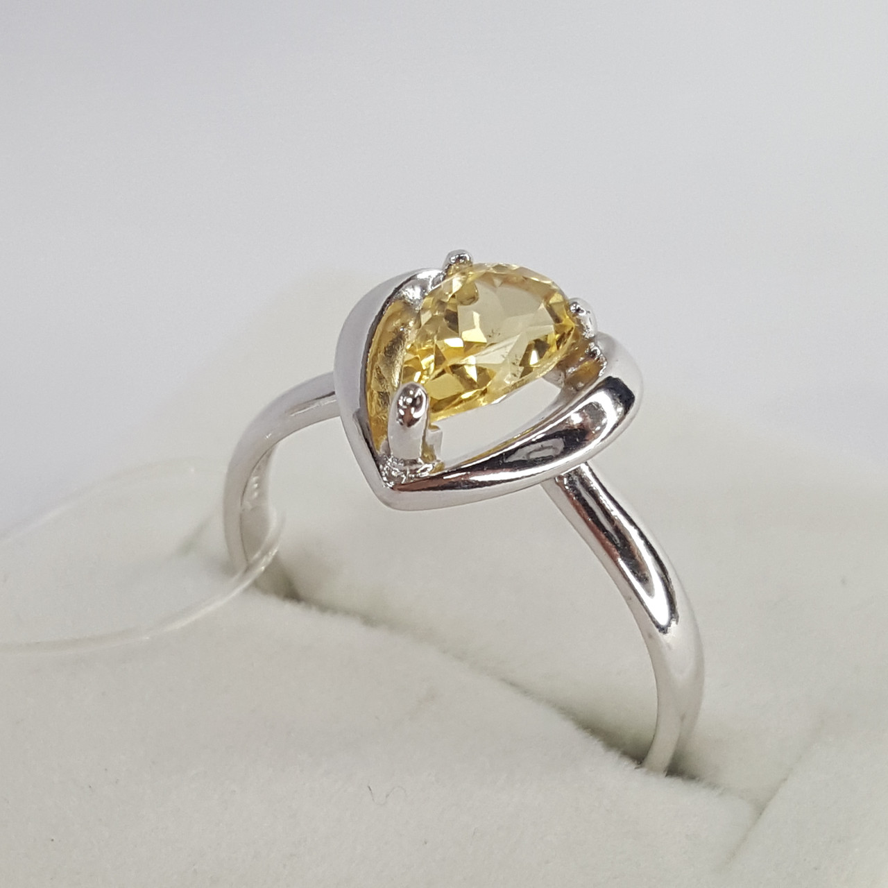 Кольцо из серебра с цитрином DIAMANT ( SOKOLOV ) 94-310-00761-3 покрыто родием - фото 2 - id-p82970933