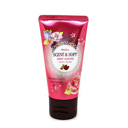 Mistine Japanese Cherry Hand Cream 50 ml. / Mistine Крем для рук "Японская вишня" 50 мл., Таиланд