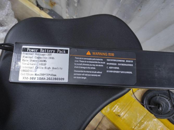 Аккумулятор/батарейка для электросамоката 36V/10AH для реплики