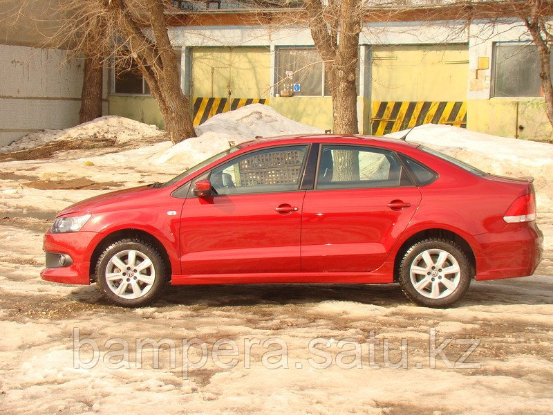 Накладки на пороги "RedLine" для Volkswagen Polo Sedan 2010-2015 - фото 3 - id-p100641016