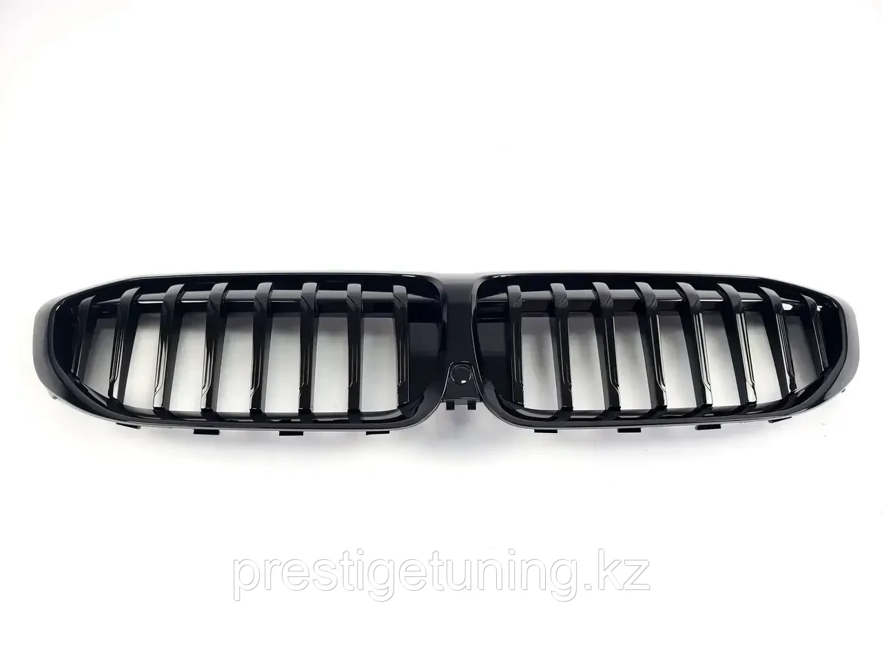 Решетка радиатора на BMW 3 серия (G20) 2018-22 тюнинг дизайн (Черный цвет) - фото 2 - id-p100652991
