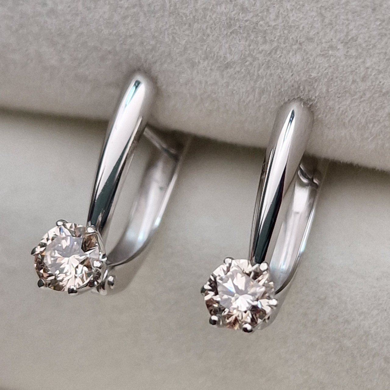 Золотые серьги с бриллиантами 0.624Ct VS1-VS2/M, VG-Cut