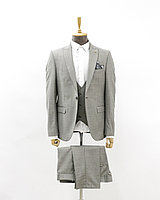 Мужской деловой костюм «UM&H 66438902» серый