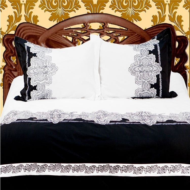 AlexRojo Комплект постельного белья "Asturias" 2х-спальный (с вышивкой) AlexRojo