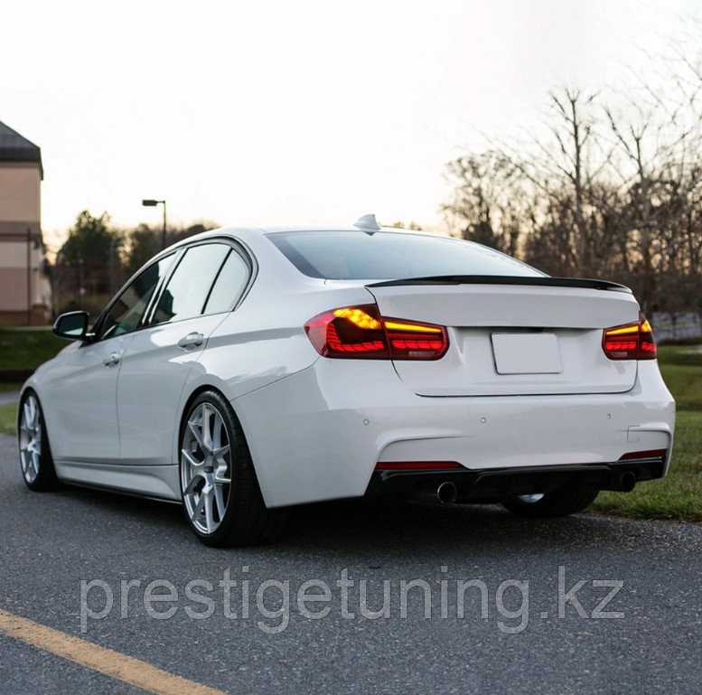 Задние фонари на BMW 3-серия (F30) 2011-18 в стиле M4 (Красный цвет) - фото 7 - id-p100683355