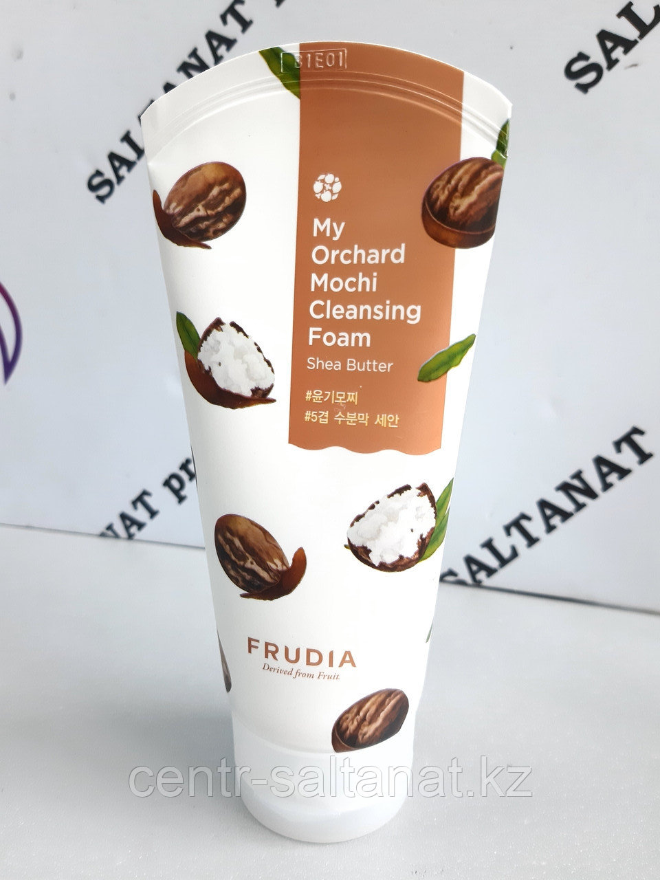 Пенка для умывания кокос Frudia 120 мл