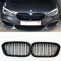 Решетка радиатора на BMW (F20/F21) 2015-17 ноздри в стиле M1 (Черный цвет)