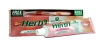 Зубная паста для чувствительных зубов Dabur Herbal Sensitive 150 гр.+ зубная щетка