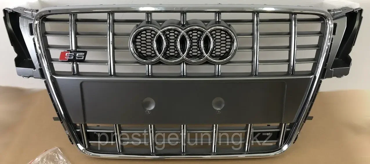 Решетка радиатора на Audi A5 I (8T) 2007-11 стиль S5 (Серебро) - фото 4 - id-p100751041