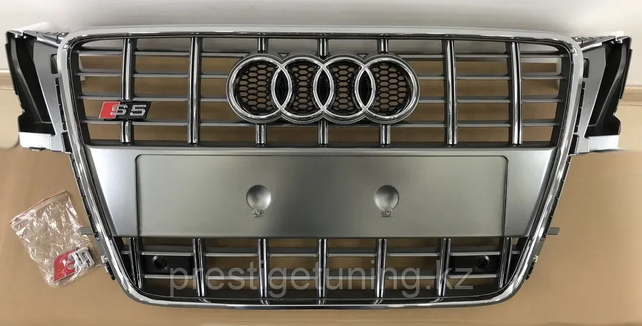 Решетка радиатора на Audi A5 I (8T) 2007-11 стиль S5 (Серебро) - фото 3 - id-p100751041