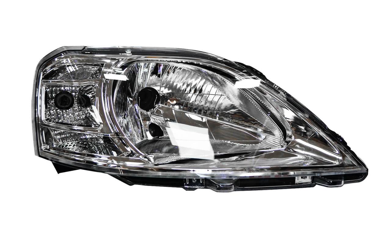 Фара передняя правая RENAULT 8200744754 LARGUS