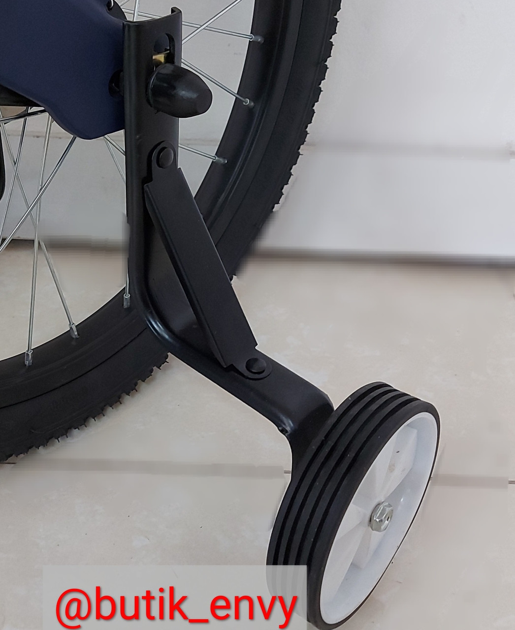 Облегченный детский велосипед "Prego" 20" колеса. Алюминиевая рама. С боковыми колесиками. - фото 2 - id-p100864844