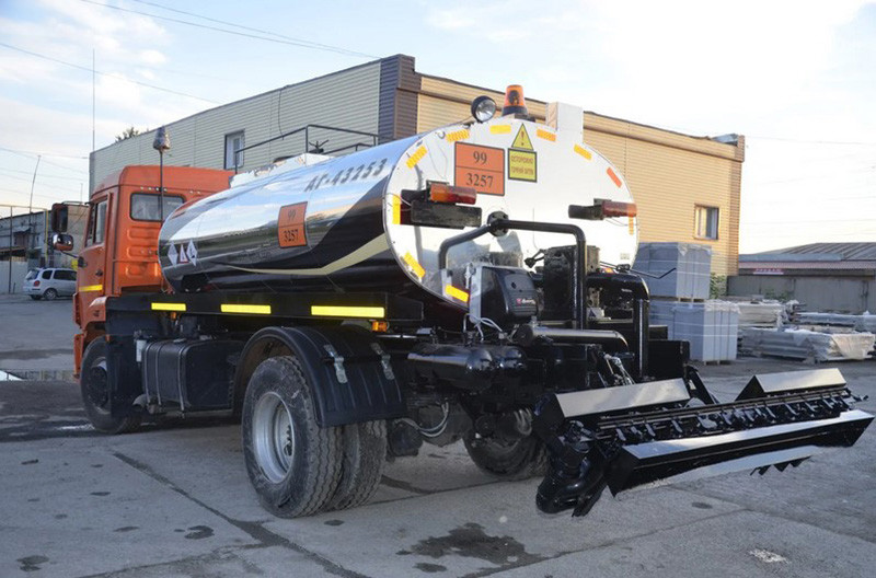 Автогудронатор АГ-43253