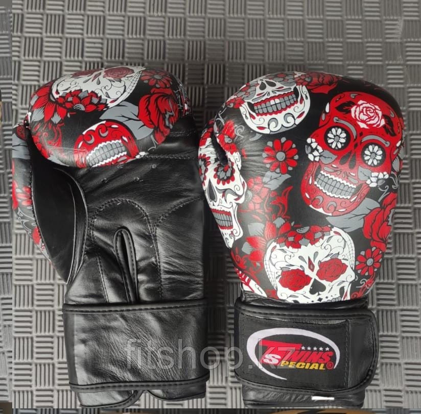 Боксерские перчатки Twins Special  ( натуральная кожа )  цвет черный