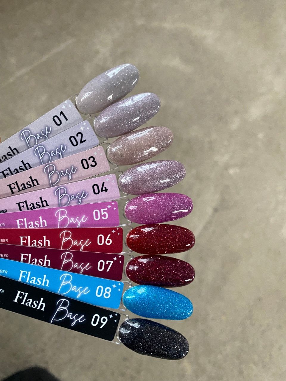 Луи Филипп камуфлирующая Rubber Base Flash № 07, 15g