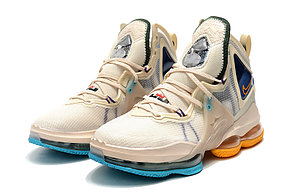 Баскетбольные кроссовки LeBron 19 "Sunny day", фото 2