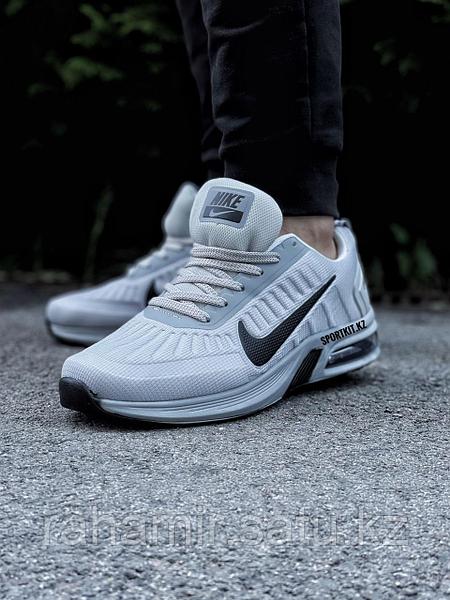 Nike 570 hotsell