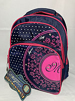 Школьный рюкзак для девочек "Migini", 1-3-й класс. Высота 36 см, ширина 27 см, глубина 17 см.