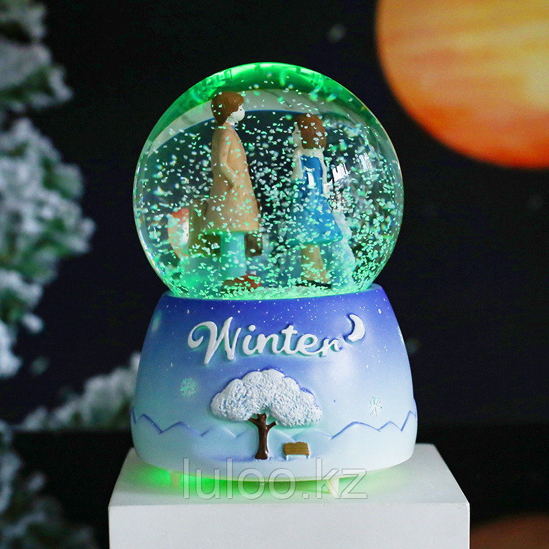 Музыкальный снежный шар "Влюблённая пара" Winter, 16см. JM46B, фото 1