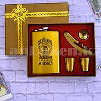 Мужской набор Jack Daniels (фляга 265 мл (9oz) 2 рюмки воронка мультитул) в подарочной коробке
