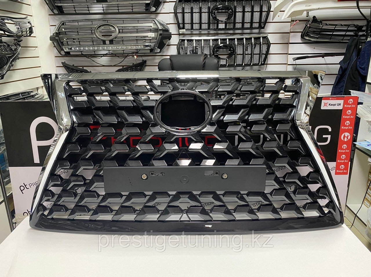 Решетка радиатора на Lexus GX460 2014-19 стиль 2021, фото 1