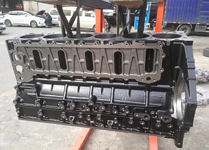 Блок двигателя (пустой и в сборе) на экскаватор Hitachi ZX330-3 Isuzu 6HK1