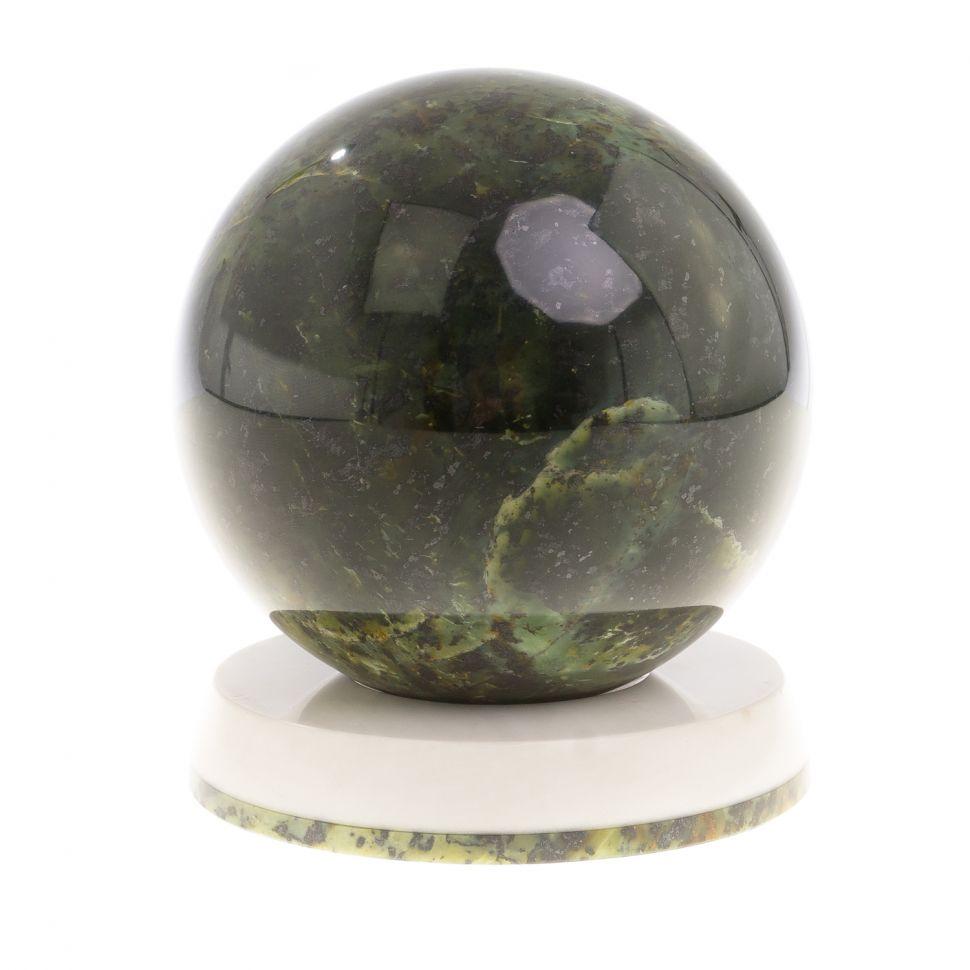Шар Антистресс из нефрита 11 см на подставке / нефритовый шар / шар для медитаций / каменный шар / сувенир из - фото 1 - id-p101561844