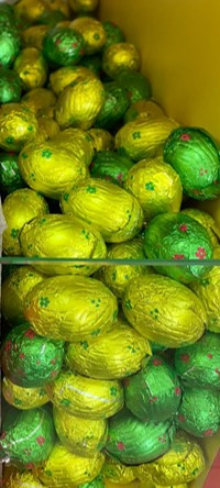 Шоколадные яйца ЗЕЛЕНО- ЖЕЛТЫЕ на вес 1кг