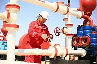 Подбор и предоставление персонала по специальности "Оператор оборудования" для нефтегазовой отрасли