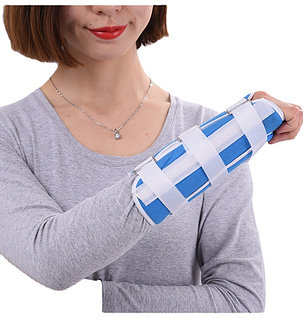 Төменнен қыздардың кискаларының суреттері