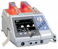 Портативный бифазный дефибриллятор Cardio Life TEC-5531K Nihon Kohden