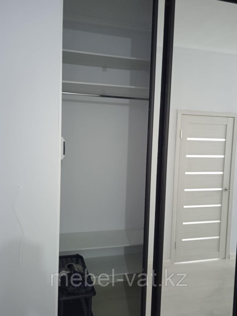 Встроенный шкаф купе на кухне - фото 2 - id-p101711585