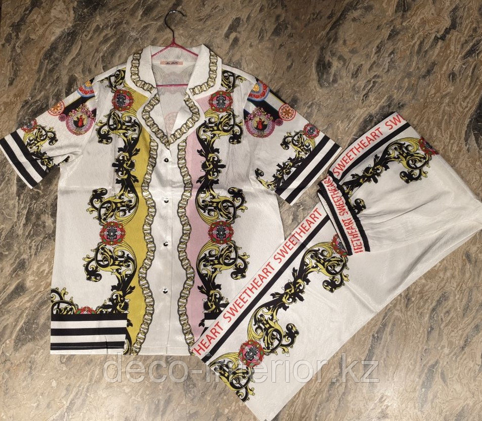 Пижама сатиновая Versace с брендированными элементами - фото 1 - id-p101717293