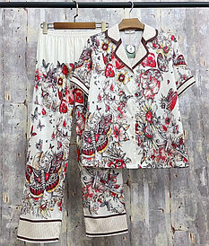 Пижама сатиновая Dior с цветочным принтом  и бабочками