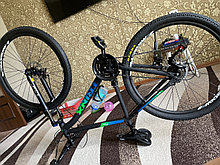 Велосипед TRINX M137 27.5 2021 19 черный-оранжевый