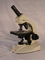 Монокулярный микроскоп, Leica BME