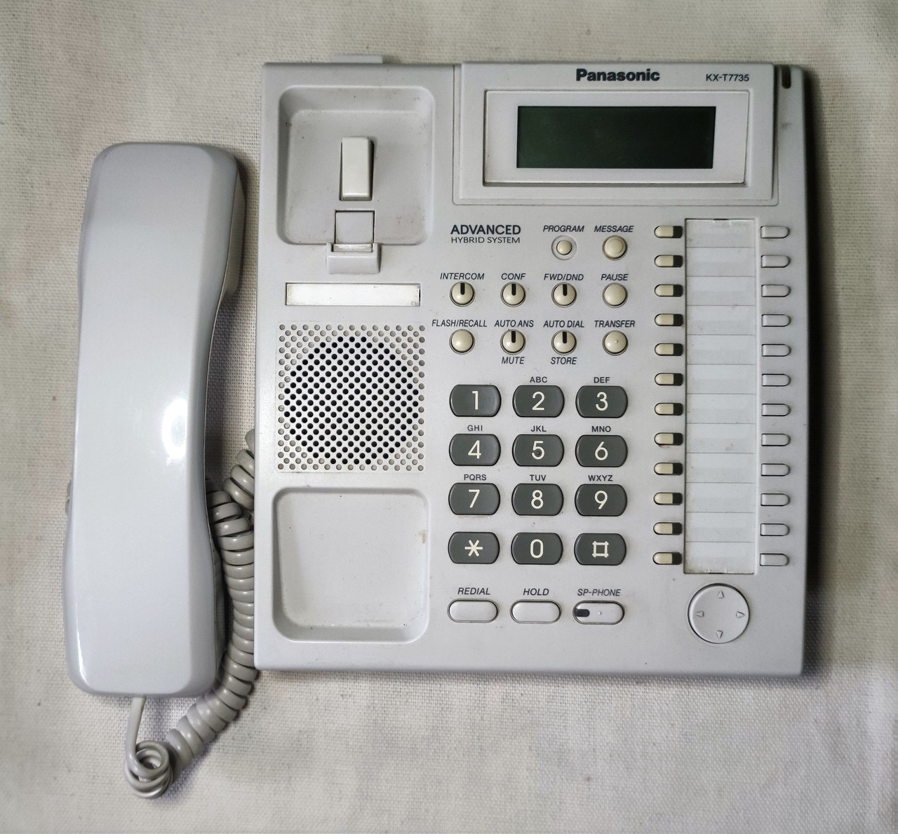 Системный телефон Panasonic KX-T7735RU б.у. для 824 АТС - фото 1 - id-p102028571