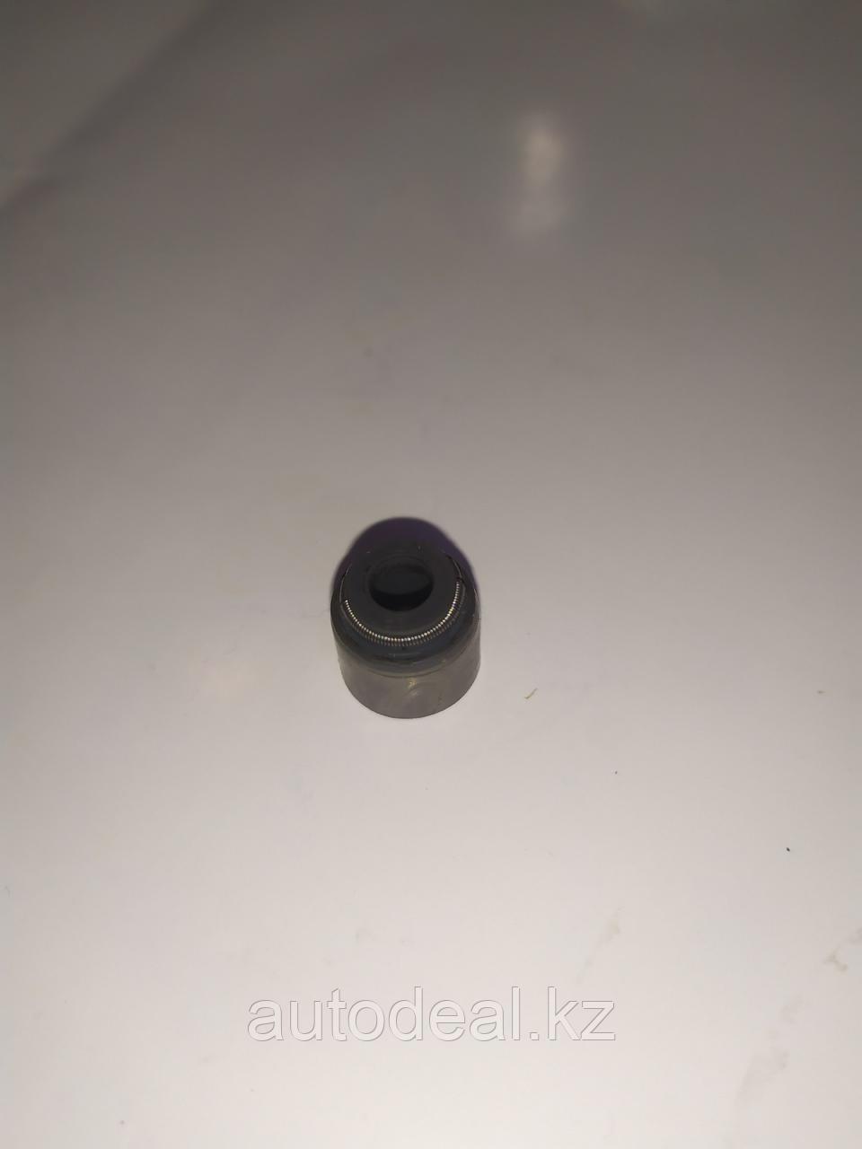 Колпачок маслосъемный впускной Geely EC7/SC7/X7 / Inlet valve stem seals