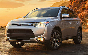 Переходные рамки на Mitsubishi Outlander Halogen 2017-2018 Hella 3/3R