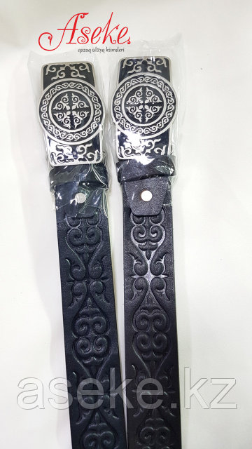 Қожайын құлдың суретіне зәр түсіреді Әйелі мен қара ерлер порносы