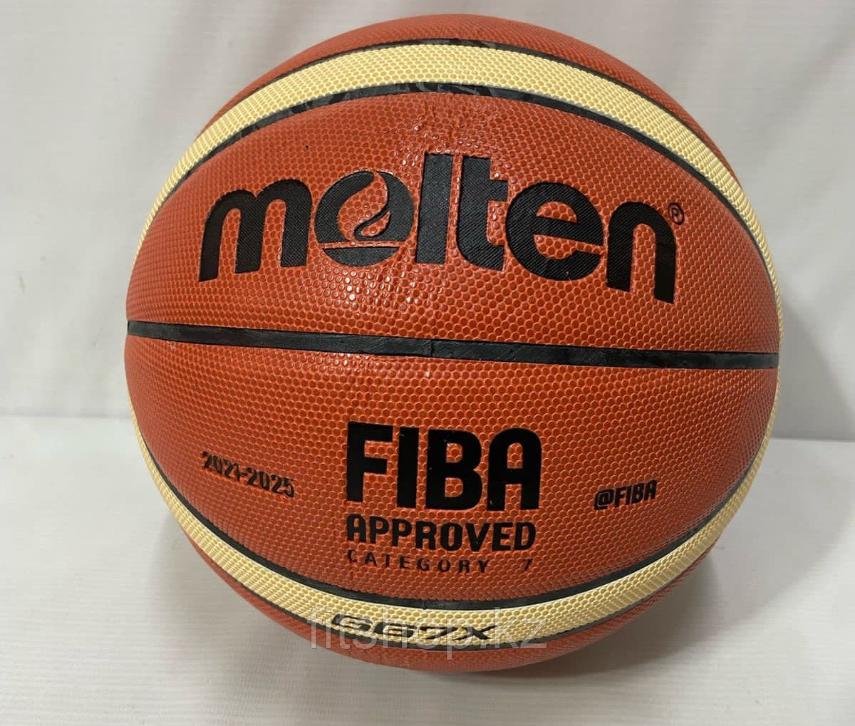 Баскетбольный мяч Molten 7 размер