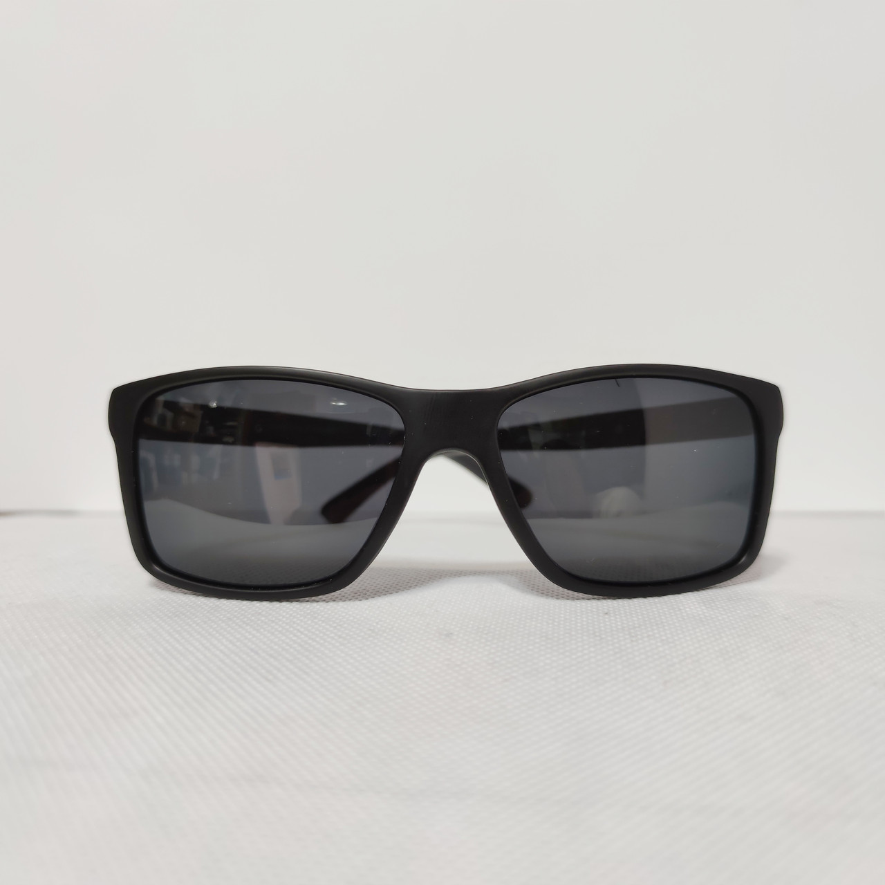 Солнцезащитные очки Polaroid - фото 1 - id-p102349378