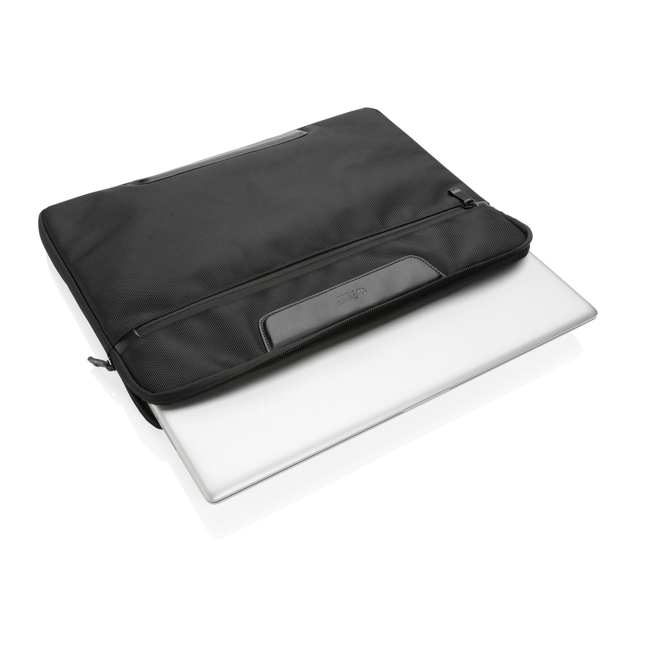 Чехол для ноутбука Swiss Peak Voyager из RPET AWARE , 15.6", черный; , Длина 38 см., ширина 3 см., высота 28 - фото 6 - id-p102350119