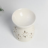 Аромалампа керамика с подставкой под свечу "Кружево цветочное" белый 8х6,5х6,5 см, фото 2