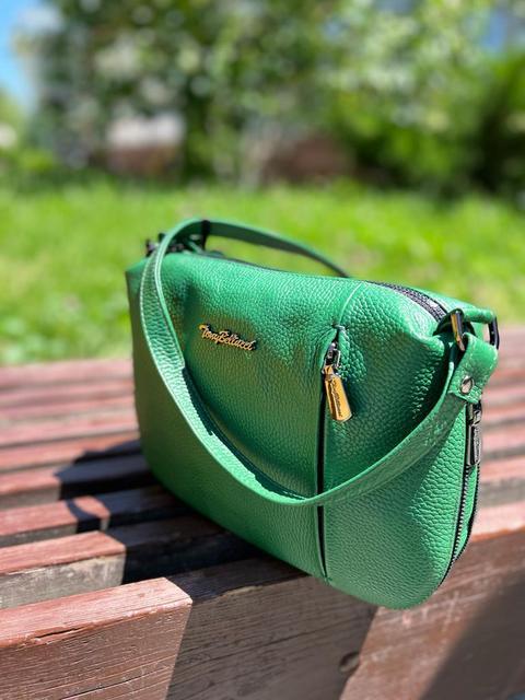 Женская кожаная сумка зеленая из мягкой кожи