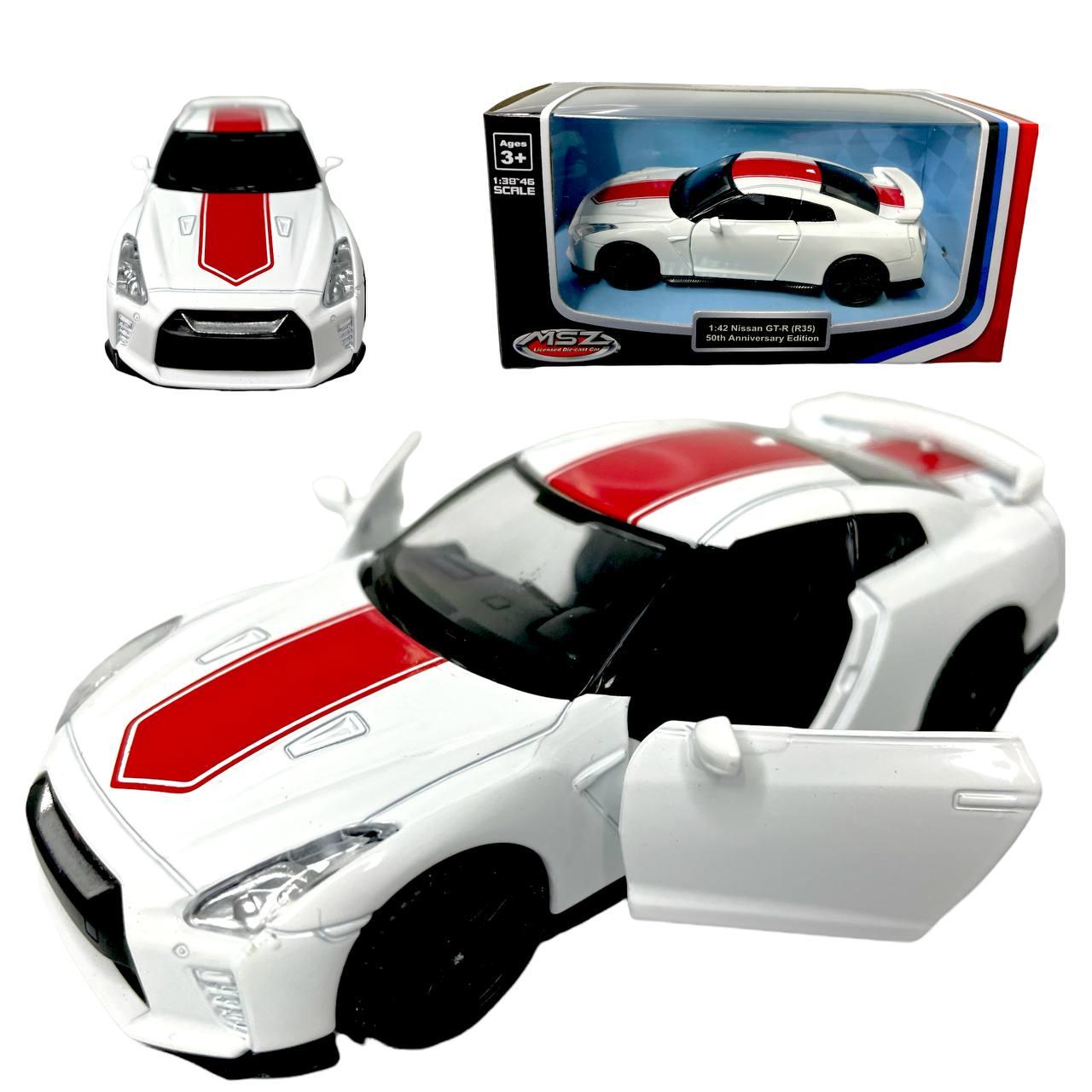 67337 Nissan GT-R металл модельная машина (1:43) 14*7см